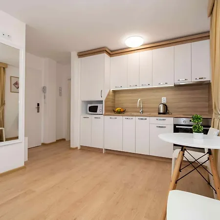 електра апарт Electra Elektra Bourgas Aparthotel *